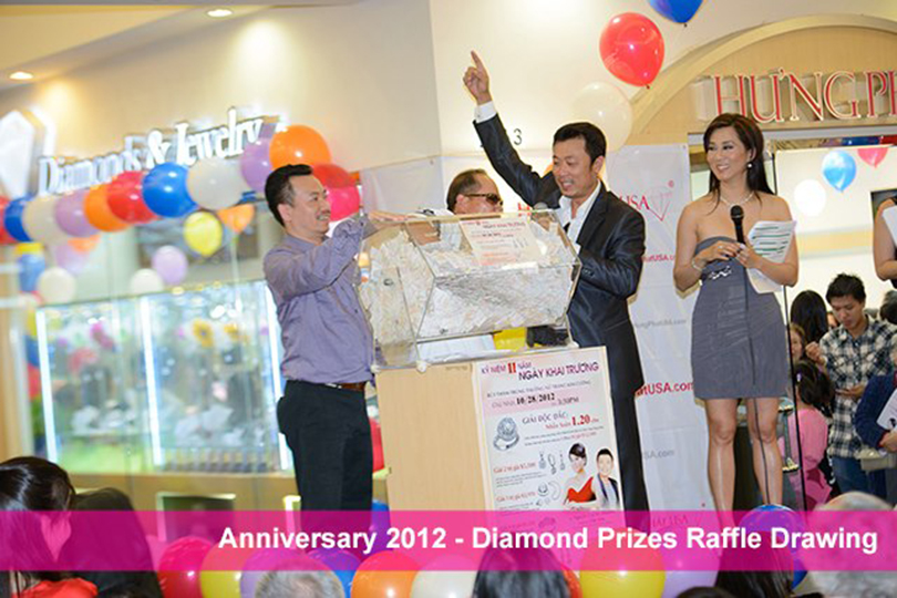 9 Diamond Raffle Prizes Anniversary_2012_ (12).jpg